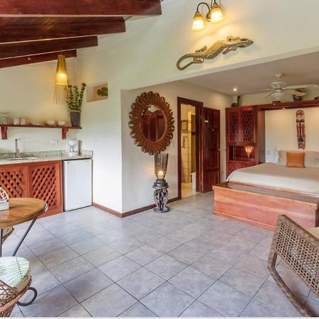 Hotel Villas Nicolas - Adults Only Nationalpark Nationalpark Manuel Antonio Exterior foto